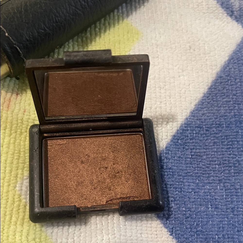 NARS eyeshadow in Fez